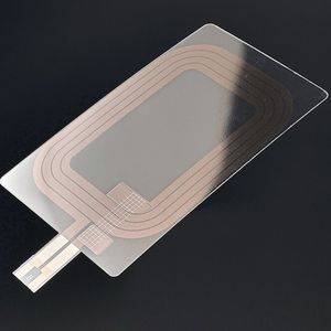 Bild 3:  Hohe Leitfähigkeit, zuverlässige Übertragung der Signale – die transparente Antenne ist dabei nahezu unsichtbar. (Bild:  Bopla Gehäuse Systeme)