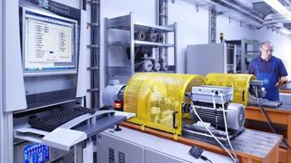 Der Zwickauer Motorbauer VEM Motors Thurm hat ein neues Prüffeld von Vogelsang & Benning in Betrieb genommen. (Bild: Vogelsang & Benning)