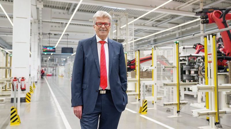 Jubiläum: An seinem 80. Geburtstag ist Prof. Dr. Friedhelm Loh vor allem dankbar für die Möglichkeit, aus Unternehmertum, Verantwortung und Tatkraft ein Lebenswerk geschaffen zu haben, das weit in die Zukunft reicht.(Bild:  Rittal)