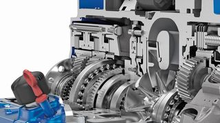 Schnitt durch das Getriebegehäuse mit Planetenträger (DIWA-Planetenträger von Voith). Mit der Software SIMULIA Tosca Structure gelang eine Gewichtsreduktion von über 30 %. (Bild: Voith)