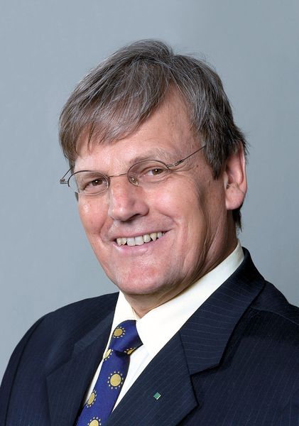 Prof. Eike Weber, Leiter des Fraunhofer-ISE: 