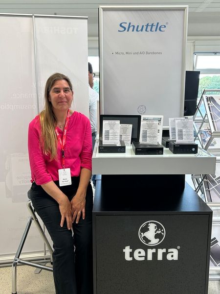 Maike Hartkopf hält die Stellung für Shuttle. (Bild: Vogel IT-Medien GmbH)