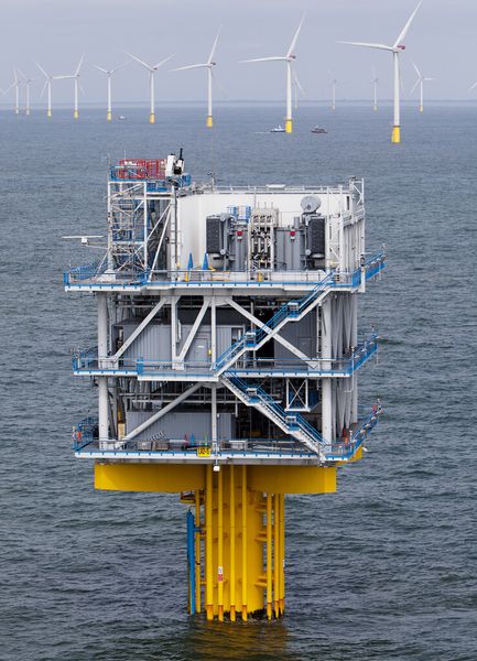 Die Umspannstation zur Verbindung von London Array mit dem Land stammt ebenfalls vonb Siemens. (Bild: Siemens)