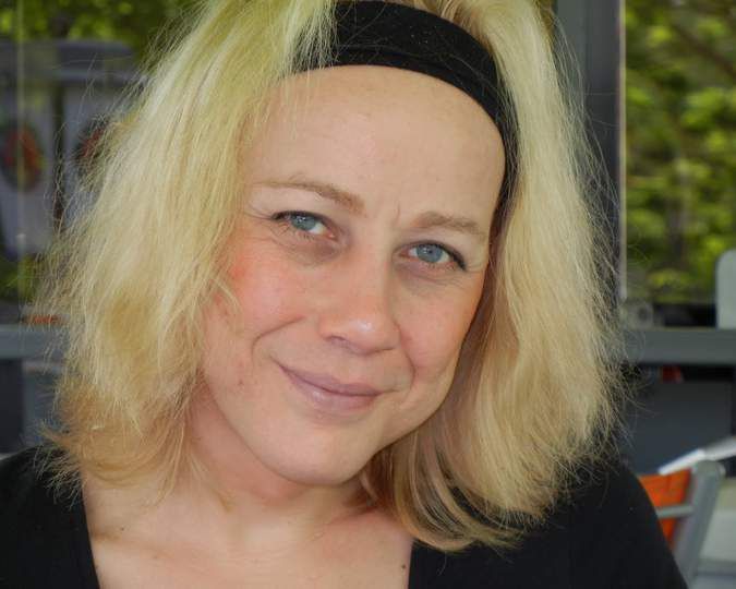 Der „Google Focused Research Award“ dotiert mit einer Million US-Dollar, geht Anfang Februar an Prof. Dr. Hannah Bast (Foto) von der Uni Freiburg für einen Routenplaner der Zukunft. Der Routenplaner von Dr. Bast bietet etwa freie Kombinationsmöglichkeit von Auto, Bus, Bahn, Taxi, Flugzeug, Fahrrad; Echtzeit, unmittelbare Stauberücksichtigung, Fahrplanänderungen, und Personalisierung. (Bild: Hannah Bast)