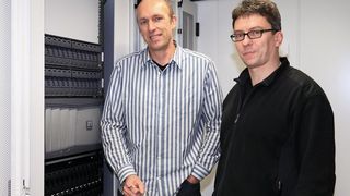 Hans-Gerd Wefels, Fachbereichsleiter Informationstechnologie (links) und Jörg Kehl, Systemverwalter beim Geologischen Dienst NRW (Archiv: Vogel Business Media)