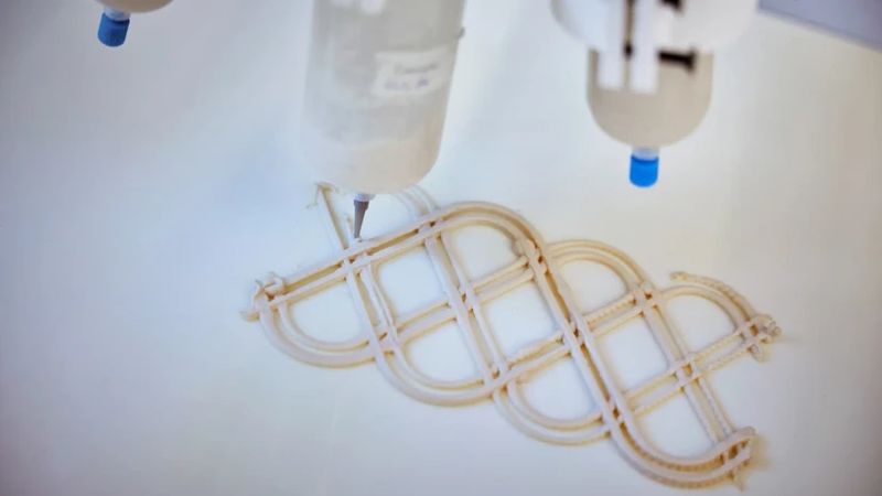 Baker's yeast, cellulose fibers, alginate, glycerin, and water are mixed into a type of hydrogel – a gel-like material used in 3D printing. (Source: Chalmers University of Technology)