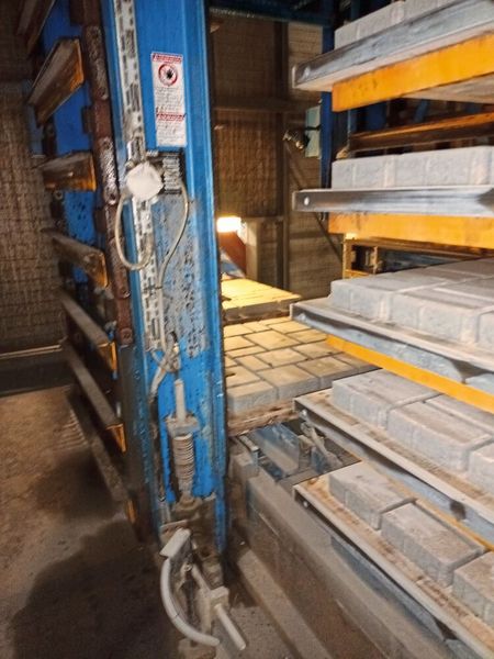 Häufige Stillstände, verursacht durch blockierte Führungsräder der alten Lösung, sorgten jedoch ständig für Ärger. (Bild: Lapp)