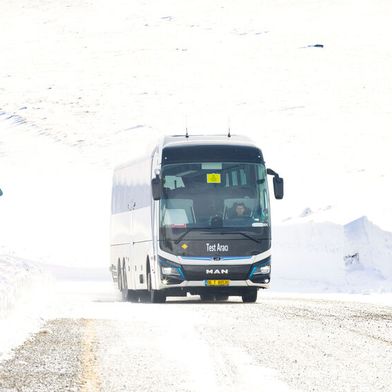 MAN hat Wintertests mit neun Bussen abgeschlossen. (Bild: Bulent Camci)