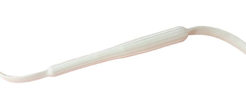 Dieses textile Kreuzband besteht aus einem umflochtenen LSR-Formkörper mit einem Flechtwinkel von 60 Grad. (ITA/RWTH)