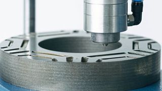 Die Aktivatoren lassen sich gut per Spray dosieren. (Delo)