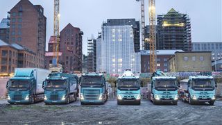 Volvo Trucks will ab 2023 noch mehr Fahrgestellvarianten in Sachen Elektro-Lkw anbieten, damit Transportunternehmen nahezu auf allen Transportwegen emissionsfrei unterwegs sein können. Hier mehr dazu ... (Bild: Volvo Trucks)