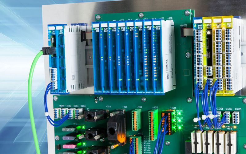 Mit X-Dias bringt Sigmatek ein I/O-System für kundenindividuelle Verdrahtungsplatinen auf den Markt, als Ergänzung zum etablierten S-Dias Automatisierungssystem. X-Dias erhöht die Flexibilität für Serienmaschinenbauer mit mittleren und hohen Stückzahlen und liefert eine minimale Verdrahtung innerhalb der Maschine. SPS 2024: Halle 7, Stand 270. (Bild: Sigmatek)