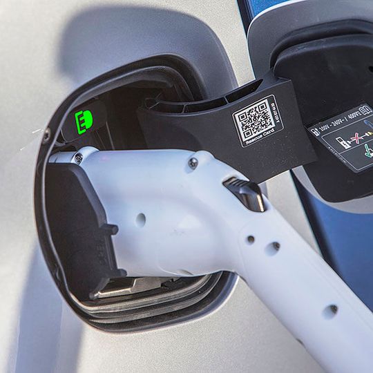 Die E-Mobilität dürfte in diesem Jahr in Fahrt kommen.(Bild:  Daimler)