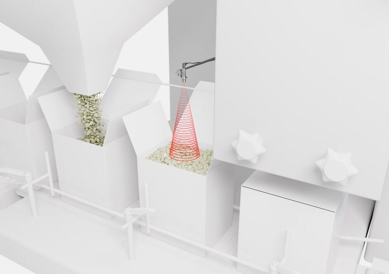 Das ist eine Möglichkeit für den Einsatz der neuen Leuze-Ultraschallsensoren im Verpackungsbereich. Hier sieht man einen Sensor des Typs HTU218, der granulatartige Produkte erfasst. (Bild: Leuze)