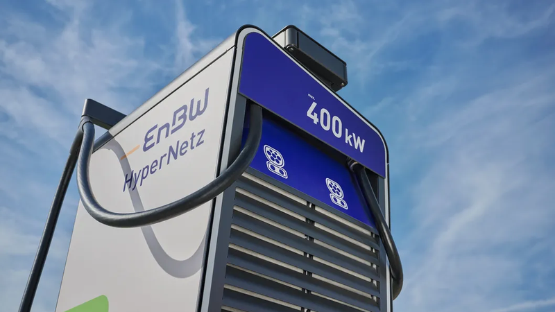 Das Laden bei unterschiedlichen Anbietern kann ohne Vertrag teuer werden.(Bild:  Endre Dulic)