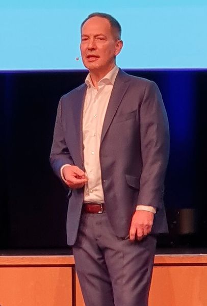 „Wir brauchen mehr Risikobereitschaft und müssen Innovation schneller auf die Straße bringen