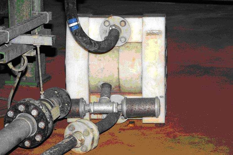 Die Pumpen der biologischen Kläranlage werden bei Degussa mit Druckluft angetrieben.  (Bild: Atlas Copco)