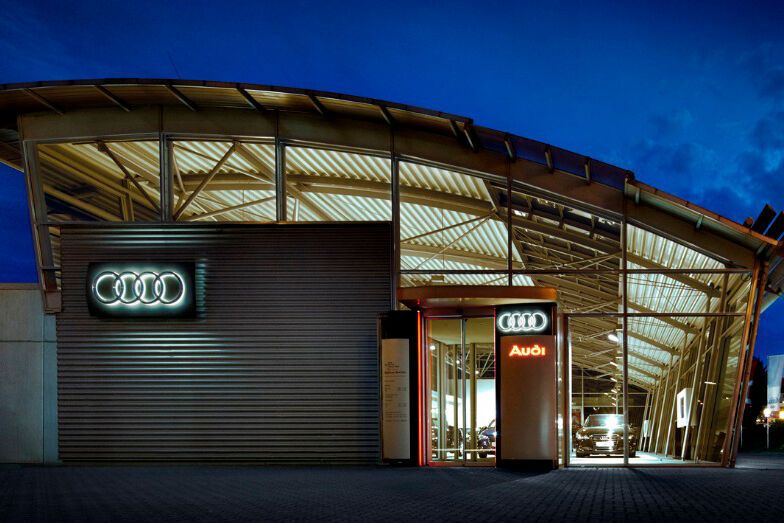 ... der Audi-Betrieb am Neuenteich 3 ... (Tiemeyer Gruppe)