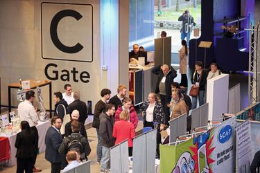 A first: LAB-SUPPLY comes to The Hague. After 20 years in Germany, the touring laboratory trade fair has crossed the border to the Netherlands. This image gallery showcases what visitors could discover on 10 February 2026.
 
For more information about upcoming LAB-SUPPLY trade fairs, visit www.lab-supply.info (Bild: Eye Am Chris)