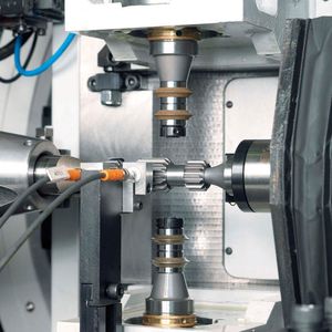 Bild 2: Linearmotoren, optische Maßstäbe, Digitalencoder und andere wertvolle Mechanismen müssen bei ihren Bewegungen durch maßgeschneiderte Faltenbälge geschützt werden. Bild: P.E.I.