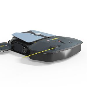 Scarabaeus bewegt sich selbstständig durch das Gelände und nutzt dabei Satellitennavigation sowie Berührungssensoren. (Bild: Brüggli Industrie)