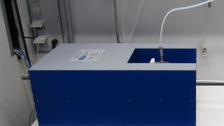 Demonstrator für Messung von Isocyanat in verschiedenen Lösungsmitteln (Bild: BASF)