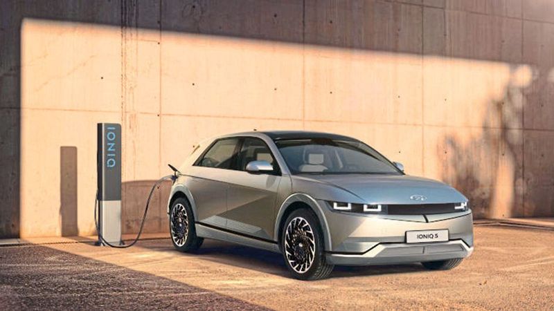 Der Ioniq 5 war Hyundais erstes Modell auf der Elektro-Plattform E-GMP. Sie ist auf schnelles Laden und viel Platz ausgelegt.(Bild:  Hyundai)