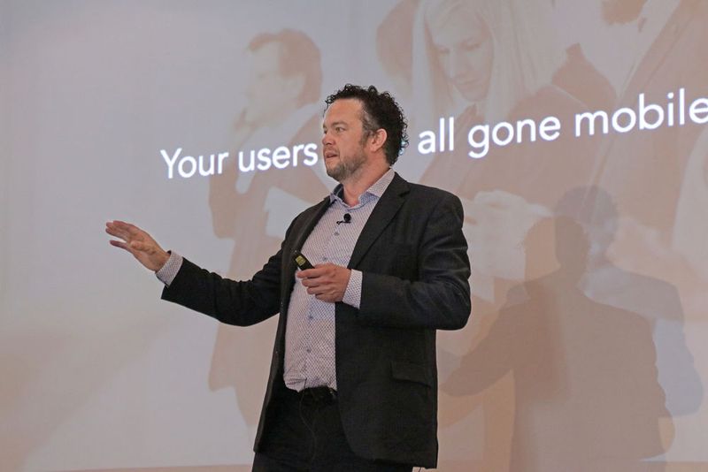 Mike Murray, Vice President Security Intelligence bei Lookout, gab umfassenden Einblick in aktuelle Risiken und Angriffsszenarien. (Bild: Vogel IT-Akademie)