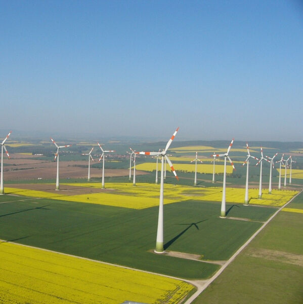 Der Windpark Druiberg bei Dardesheim ist mit 150 MW der größte Stromproduzent im virtuellen Kraftwerk der Regenerativen Modellregion Harz. (Vild: Windpark-Druiberg.de)