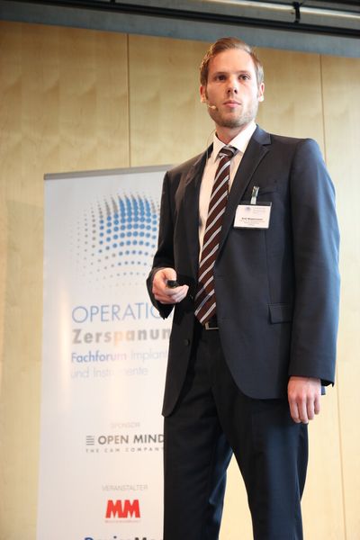 „Die Randzone definiert qualitätsbestimmende Merkmale von Implantaten und Instrumenten“, Andi Wippermann, Institut für Fertigungstechnik und Werkzeugmaschinen an der Leibniz Universität Hannover. (Bild: Castagna)