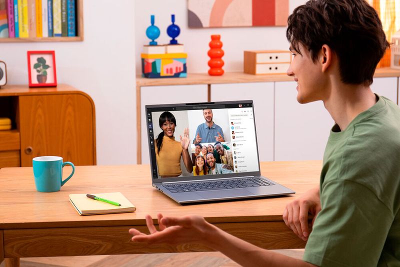 Das Acer Aspire 14 AI (A14-A71 M/T) ist ebenfalls mit den neuen AMD-Prozesssoren ausgestattet. Die Maximalausstattung ist hier der Ryzen AI 7 445 mit sechs CPU-Cores. (Bild: Acer)