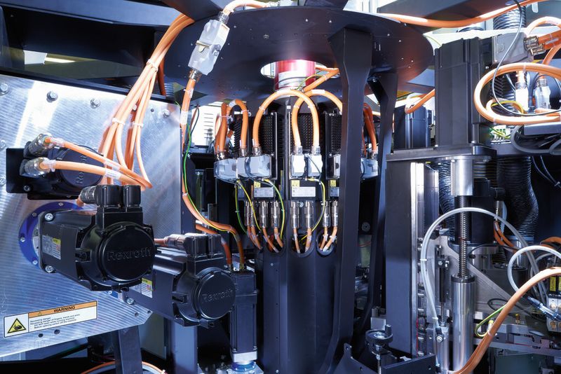 In dieser Siebdruckmaschine kommen dezentrale Antriebe von Bosch-Rexroth zum Einsatz. (Bild: Bosch Rexroth)