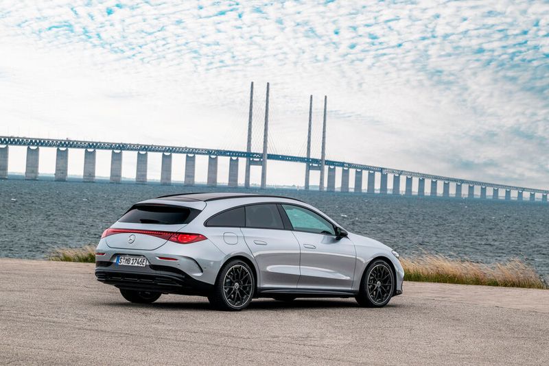 Mercedes bietet den CLA nun auch als Kombi an (Bild: Mercedes-Benz)