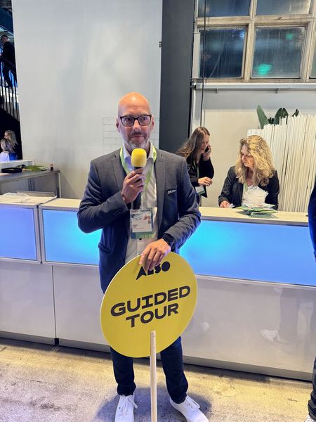 Ready für die Guided Tour mit Holger Dölle, ALSO (Bild: Vogel IT-Medien GmbH)