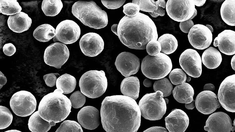 Es sind Laboruntersuchungen nötig, um Form und Größenverteilung der Metallpartikel anhand einer Probe mikroskopisch zu verifizieren. (Bild: Rosswag)