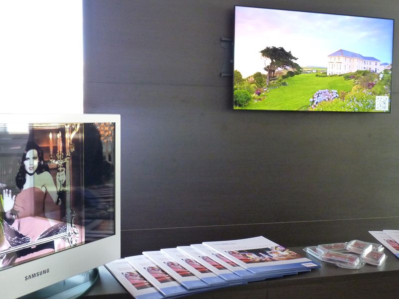 ...und gibt seinen Partner damit gleichzeitig Anregungen für sinnvolle Anwendungen am PoS oder Counter. (Ingram Micro)