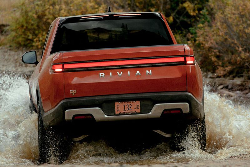 Das Start-up Rivian bekommt viel Geld von Volkswagen. VW bekommt damit Zugriff auf das Know-how des amerikanischen Unternehmens.(Bild:  Rivian)