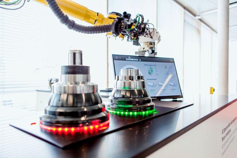 Die IQ Spannmittel mit Messintelligenz von Hainbuch spannen und messen gleichzeitig. (Bild:  Hainbuch GmbH)