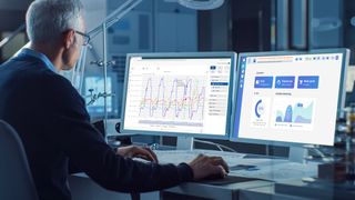Die Digitalisierungsphilosophie von Eirich soll dafür sorgen, dass eine Anlage, die man heute ausliefert, immer optimal arbeitet. Und zwar ohne dass man bei Problemen ständig einen erfahrenen Experten rufen muss. (Bild: Gorodenkoff Productions)
