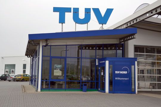 TÜV-Termine können beim Autohaus vereinbart und durchgeführt werden. (Archiv: Vogel Business Media)