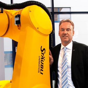 Dipl.-Ing. Gerald Vogt, Geschäftsführer Stäubli Robotics.