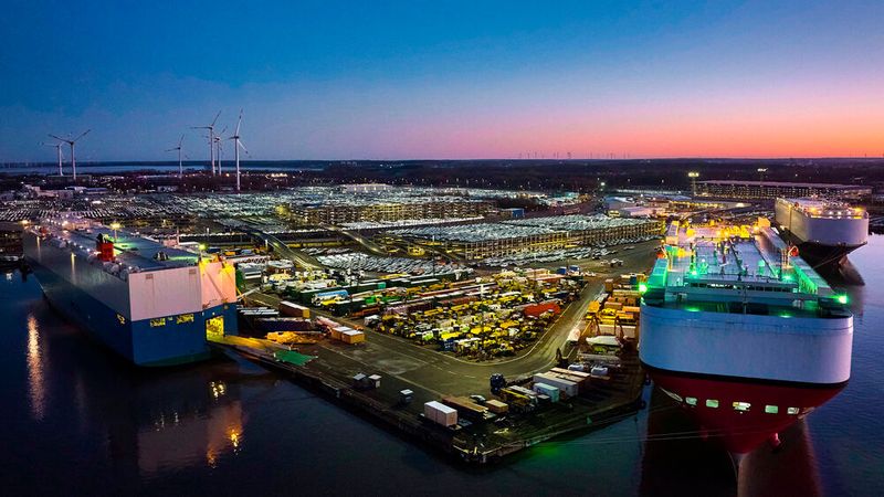 Viele importierte Autos kommen über Bremerhaven nach Deutschland.(Bild:  BLG)