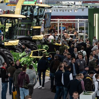 An sieben Thementagen erwarten die Veranstalter der Agritechnica 2025 Besucher aus 149 Ländern. (Bild: Swen Pförtner)