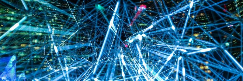 Künstliche Intelligenz: Ein Netz aus verstrickten Verknüpfungen und interaktiven Prozessen. Künstliche Intelligenz: Ein Netz aus verstrickten Verknüpfungen und interaktiven Prozessen.