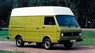 Der Lasten-Transporter, kurz LT, erweiterte ab 1975 die Produktpalette von Volkswagen. Rund 470.000 Einheiten der ersten Generation entstanden. (Bild: VWN)