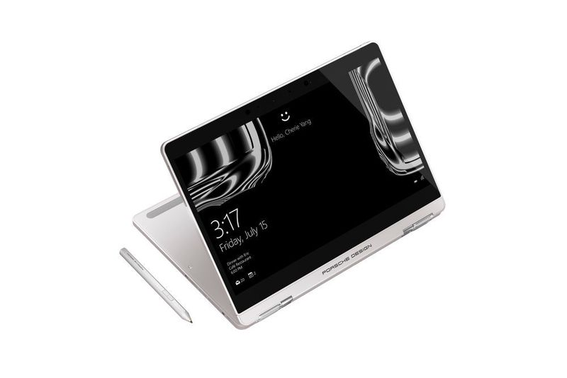 Die Anmeldung ist mittels Gesichtserkennung und Windows Hello möglich. (Porsche Design)