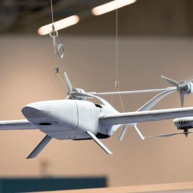 Drohnenkomponenten sind etwa ein Beispiel dafür, wie die additive Fertigung im Sektor Rüstung und Verteidiung hilfreich eingesetzt werden kann. Mall sehen, was auf der kommenden Formnext darüber zu erfahren sein wird. (Bild: Mesago)