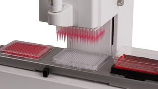 Integra hat eine Drei-Positionen-Plattform für seine handgeführten VIAFLO 96- und VIAFLO 384-Labortisch-Pipetten eingeführt. (Bild: Integra Biosciences)