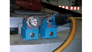 Die ISV-Steckvorrichtung DS9 ist robust: sie widersteht Feuchtigkeit, Korrosion, Verschmutzung, Staub und mechanischer Beanspruchung. (Bilder: ISV)