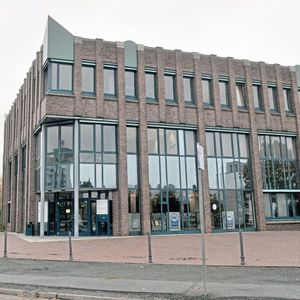 Das Haus des Kfz-Gewerbes in der Tiergartenstraße in Dresden.(Bild:  Zietz/»kfz-betrieb«)